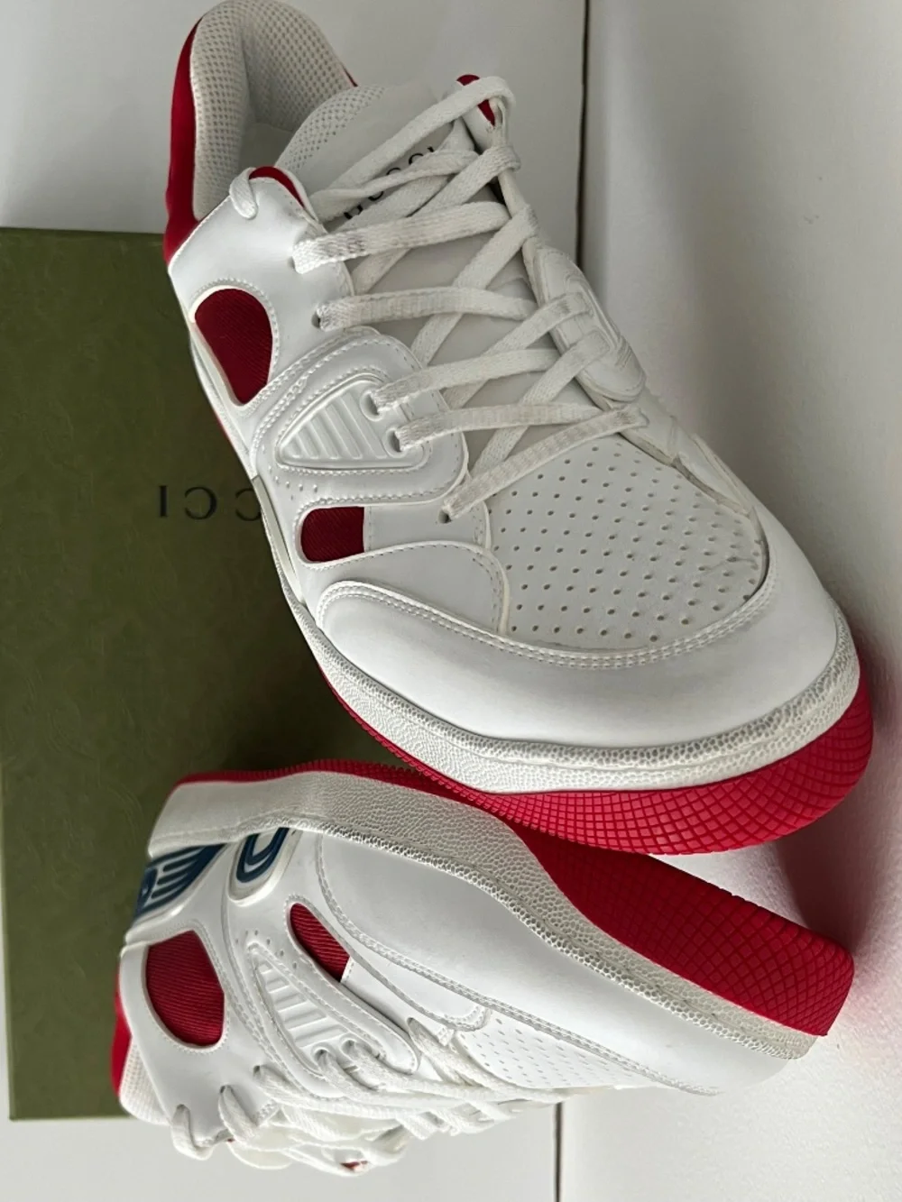 Gucci Men's Basket Sneakers Low Top Lace Up Red White Blue Size 10 US 10.5 New